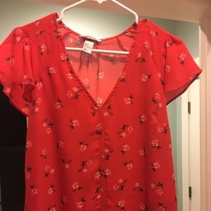 H&M top- adorable! Never worn!